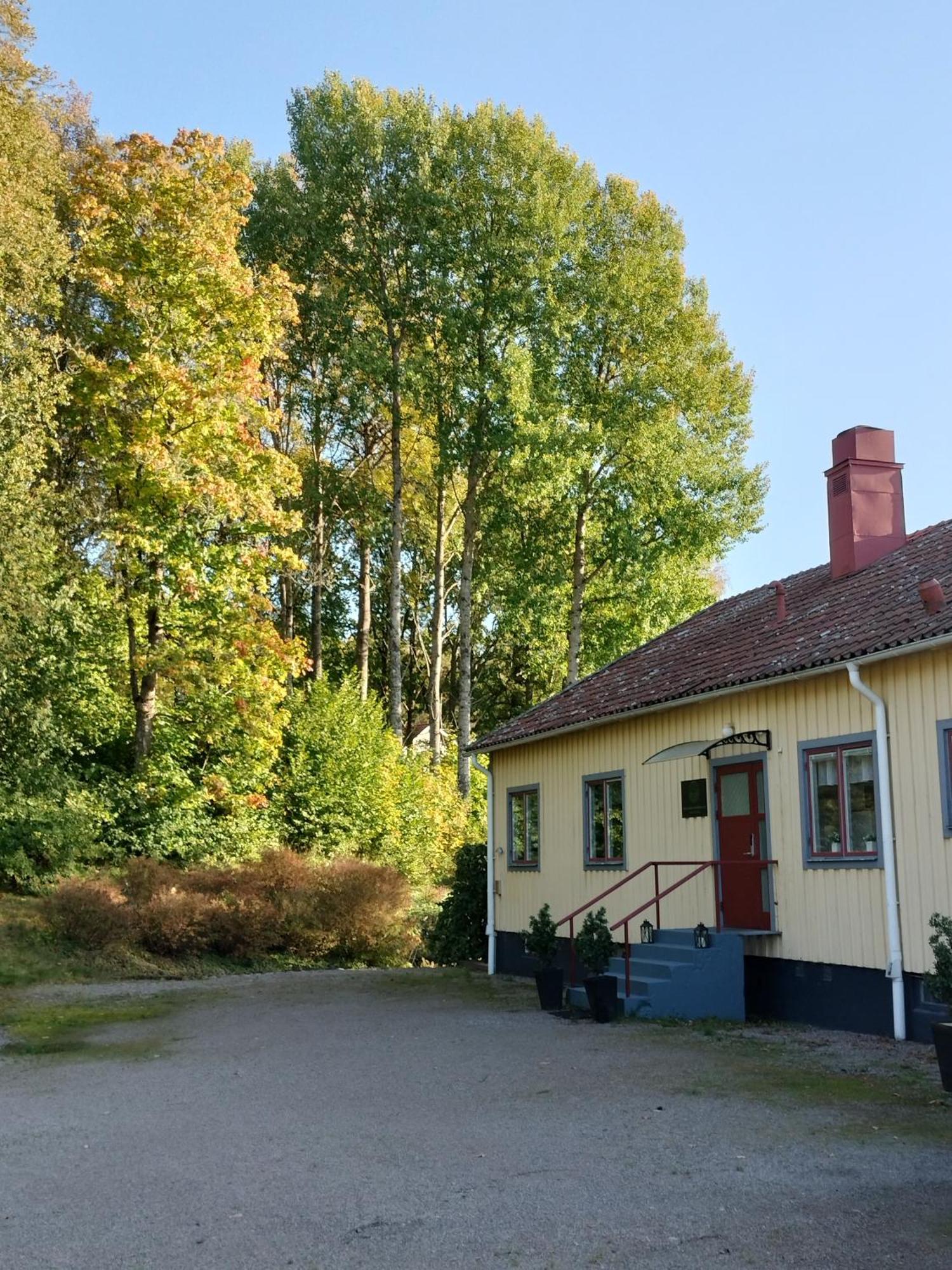 Bruksgarden Bed&Breakfast Undenäs Exterior foto